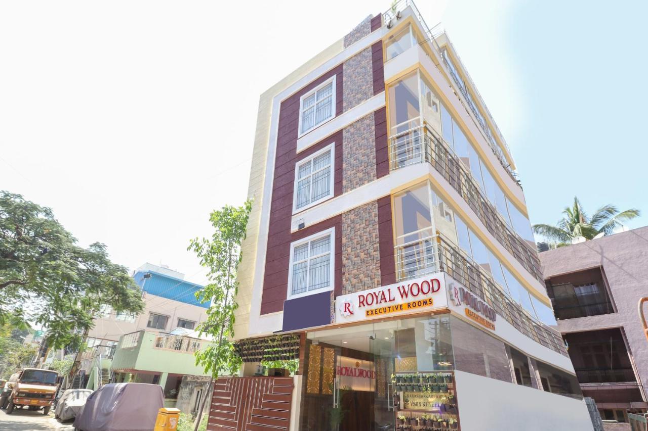 Oyo 36197 Royal Wood Hotel Bangalore Exterior foto