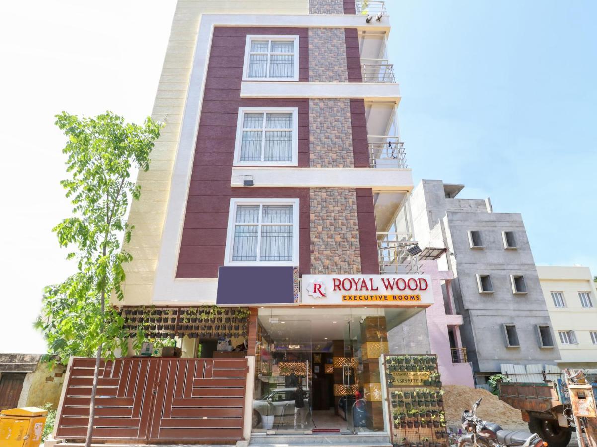 Oyo 36197 Royal Wood Hotel Bangalore Exterior foto